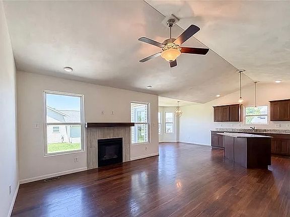 2nd image of 7933 Laurel Flats Ln