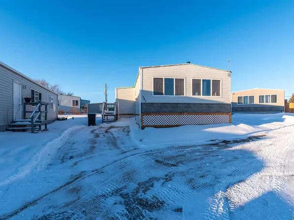 5308 57th St #157, Lloydminster, AB T9V 2A3