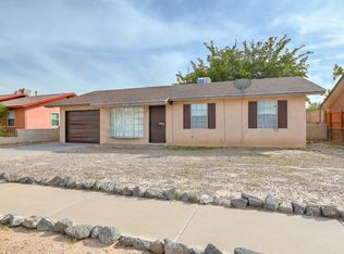 7520 Frederick Ln SW, Albuquerque, NM 87121