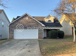 209 Sableshire Way, Locust Grove, GA 30248