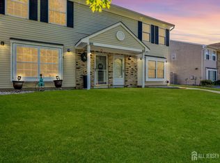 103 Brewster Cir, Old Bridge, NJ 08857