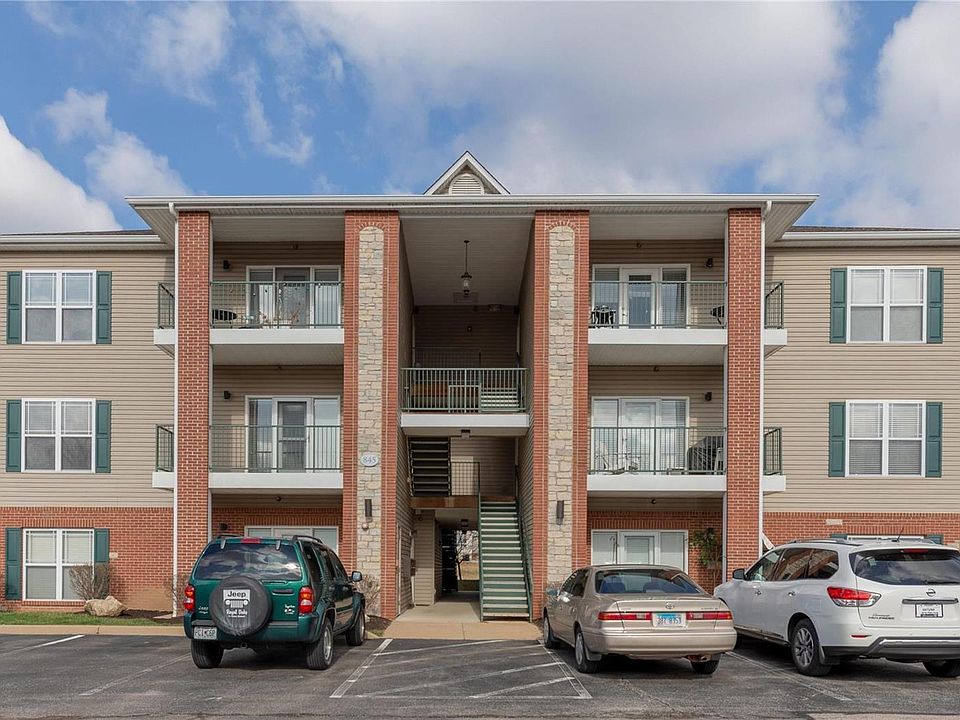 1st image of 845 Forest Ave APT 201