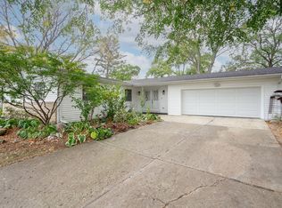 5841 Lenox Rd, Lisle, IL 60532
