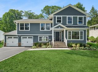25 Ascot Way, Summit City, NJ 07901