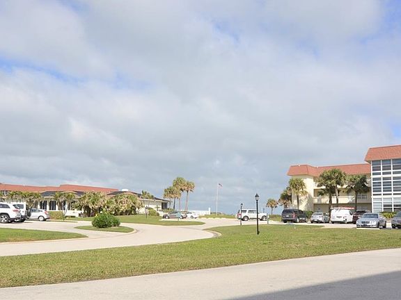 2nd image of 5400 Highway A1a