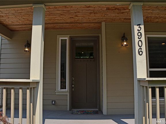 3rd image of 3906 Murphy Dr NW