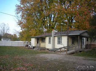 1389 Melinda St, Owosso, MI 48867