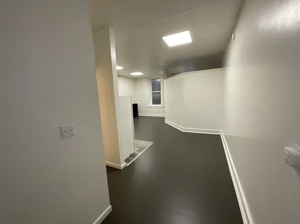 6 Center Sq Unit 12, Hanover, PA 17331