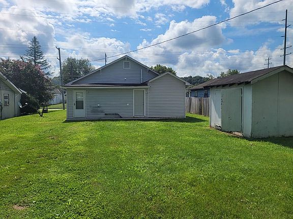 5th image of 1815 E Fairview Ave