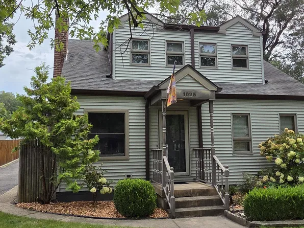 1025 N Vanderburg St, Gary, IN 46403