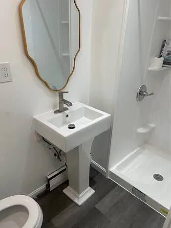 77 Willie St #1A — Photo 16