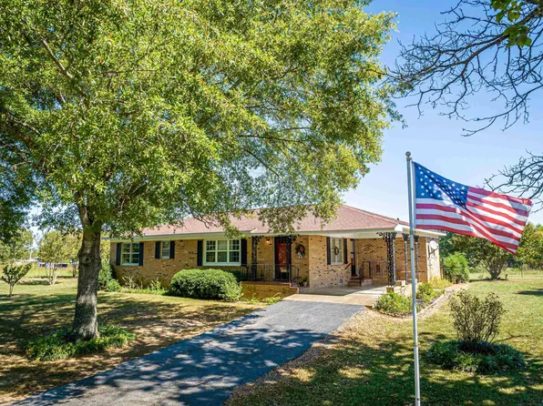 1530 Hinkle Rd, Sardis, TN 38371