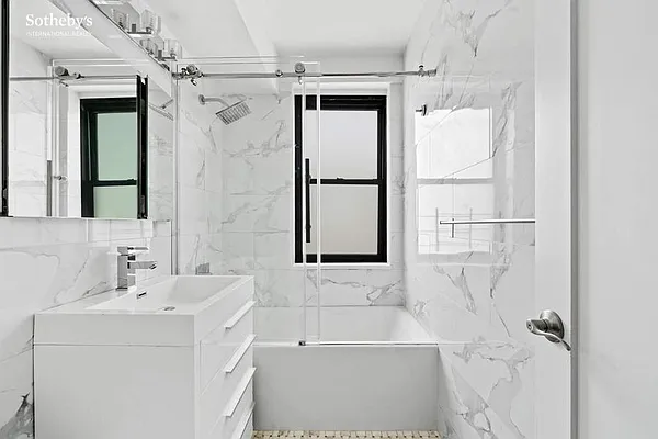 Rented by Sotheby's International Realty | media 15