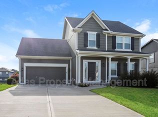 11931 N Tracy Ave, Kansas City, MO 64155