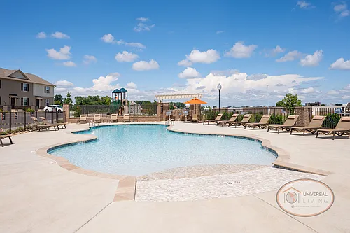 Universal at Mockingbird Lane Photo 1