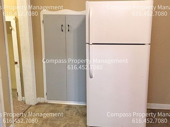 2nd image of 919 4th St NW #2