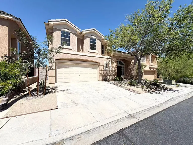 10208 Turin Pl — Photo 2