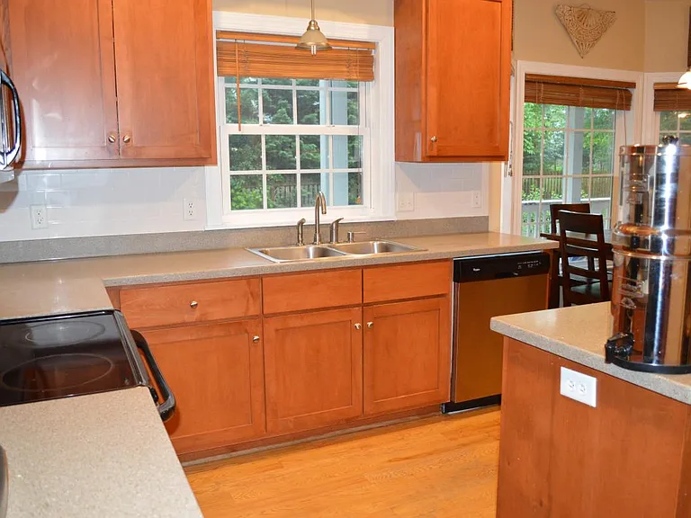 4757 Bristol Cir — Photo 3