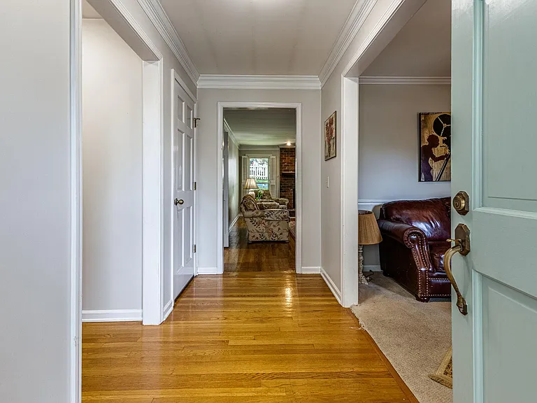 1521 Pinkerton Rd — Photo 8