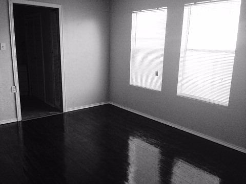 2nd image of 202 SE 5th St