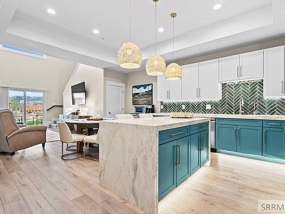 5th image of 101 Creekside Ln