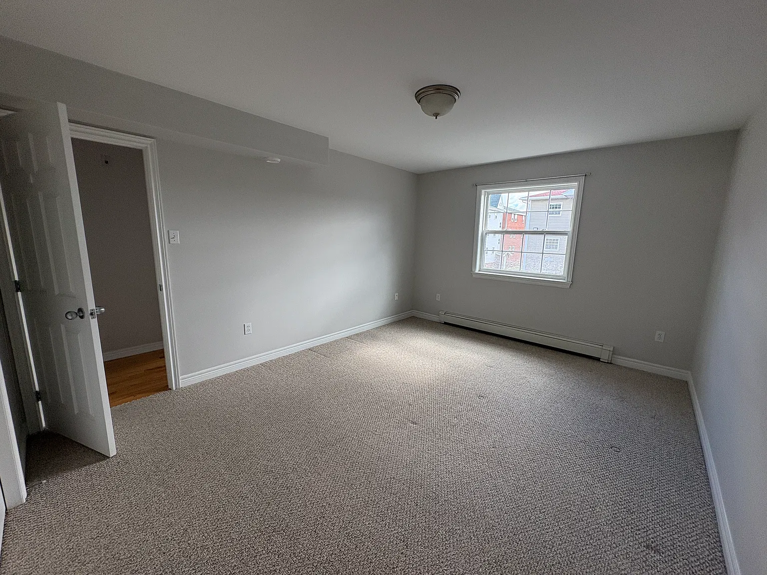 945 Cole Harbour Road Dartmouth — Photo 4