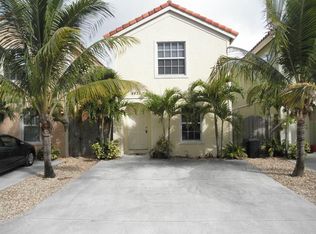 4833 Springfield St, Lake Worth, FL 33463