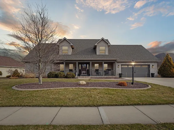 812 Foxbriar Ln, Goshen, IN 46526