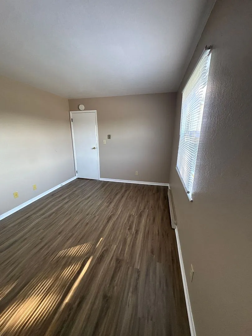 2353 Yeager Rd — Photo 3