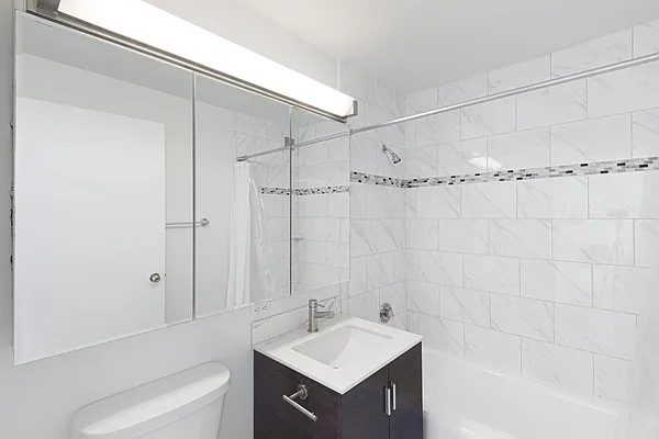 Rented by Platinum Properties | media 5