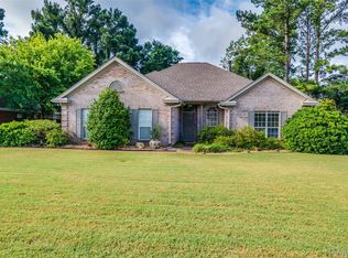 120 Grove Park Loop, Wetumpka, AL 36092