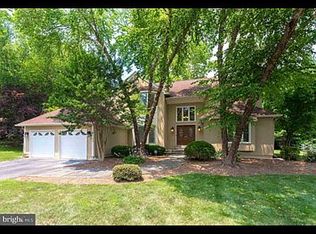 9108 Meadowcreek Ln, Lorton, VA 22079