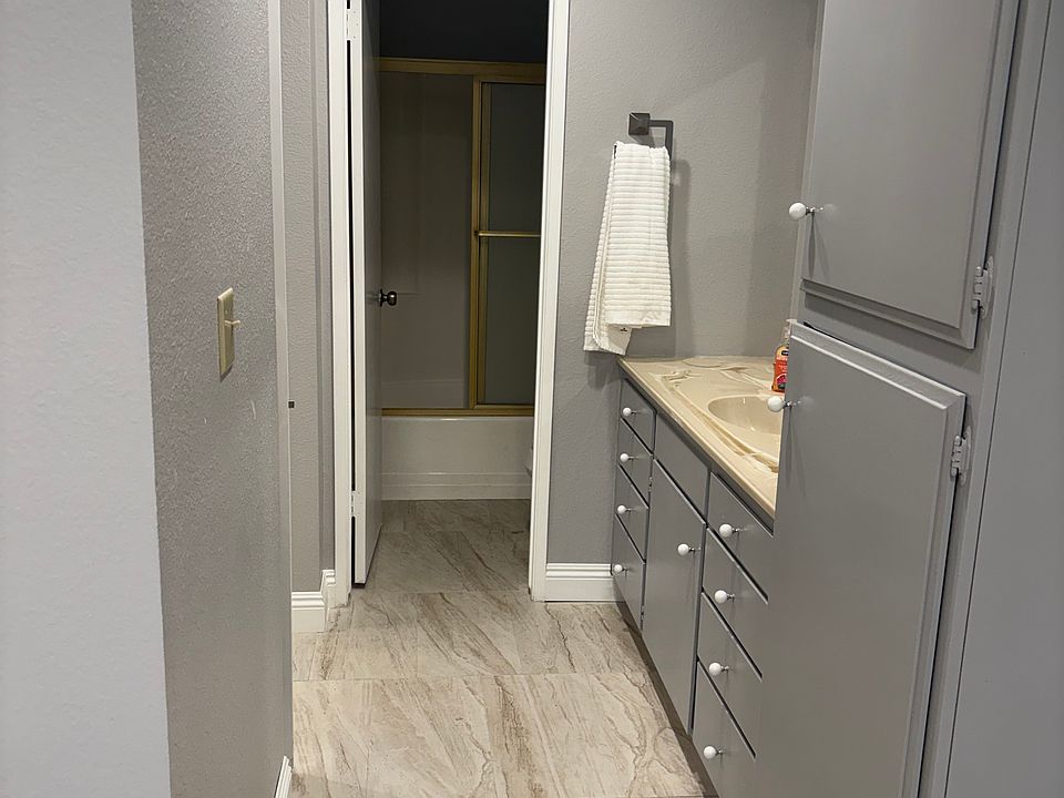 1st image of 278 N Wilshire Ave APT E10