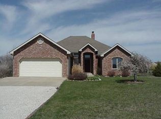 216 E High St, Baldwin, KS 66006
