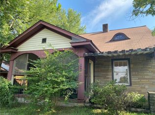 2002 McConnell Rd, Greensboro, NC 27401