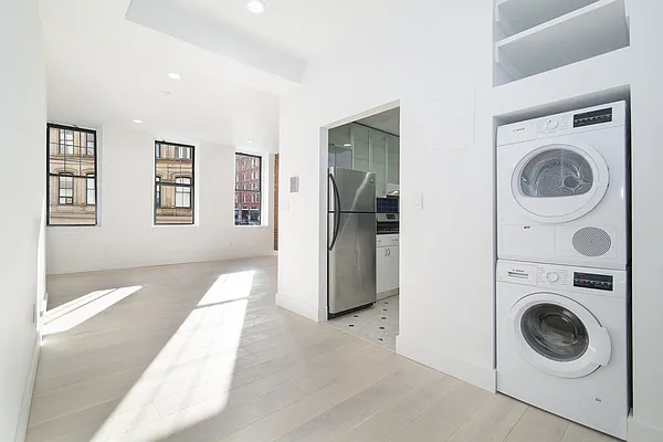 Rented by Yael Dunsky Real Estate | media 19