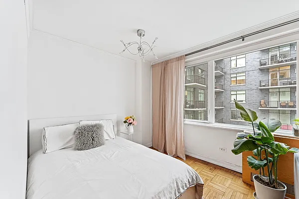 Sold by Compass | media 4
