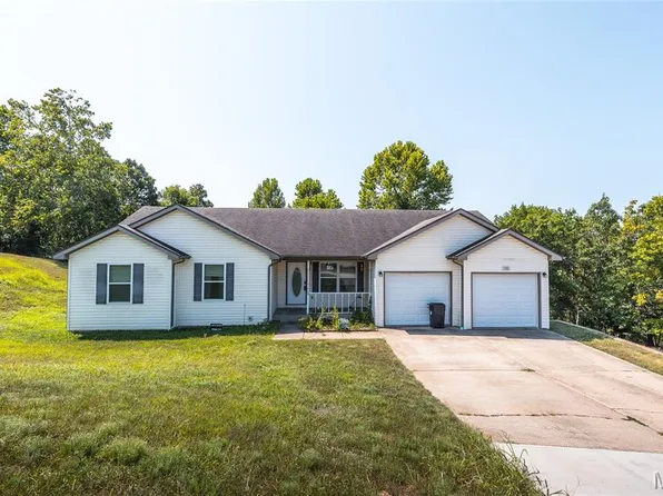 162 Sawmill Ln, Saint Robert, MO 65584