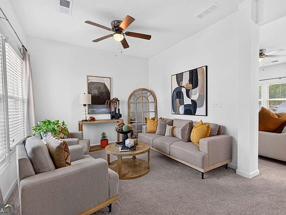 3rd image of 6580 Lantana Village Way