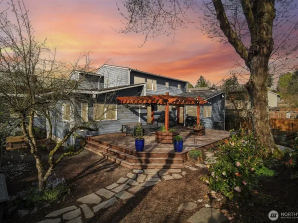 1017 N 31st Street, Renton, WA 98056