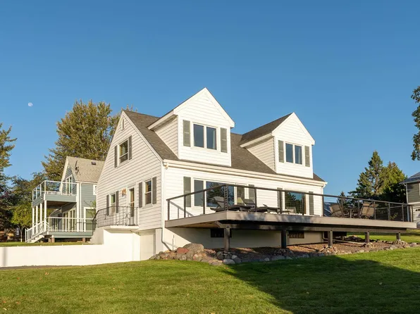 107 South Ave, Two Harbors, MN 55616