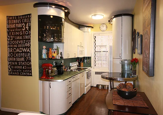 Sold by Melfi Realty | media 21