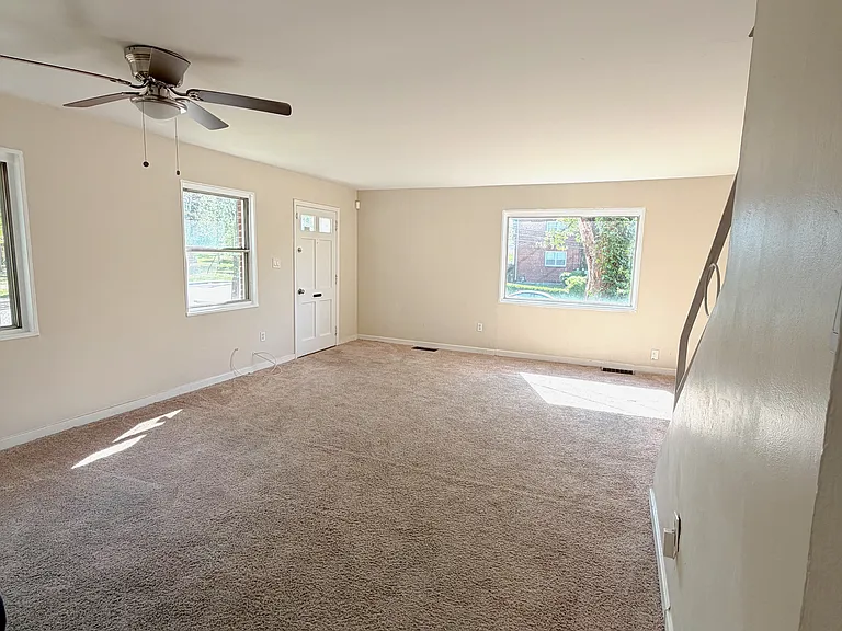 5301 62nd Ave — Photo 11