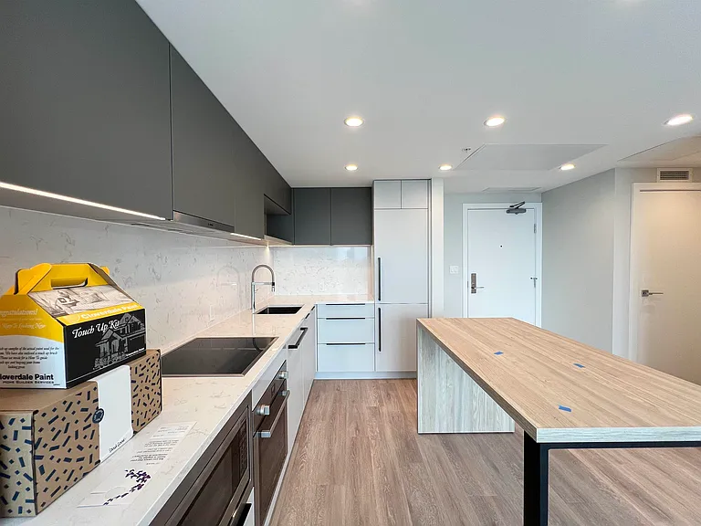 567 Emerson St #4502 — Photo 4