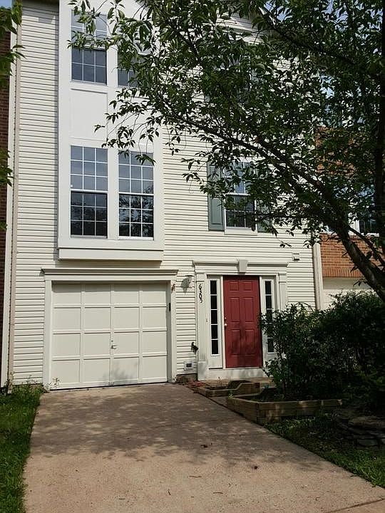 1st image of 6305 Meadow Glade Ln