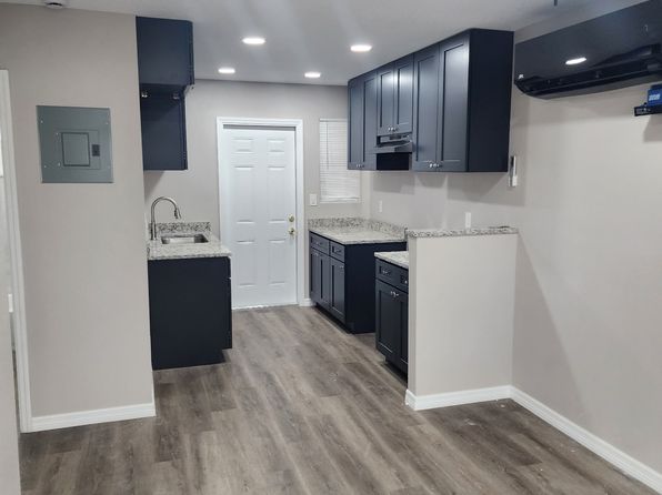 1042 Ola Dr APT 1