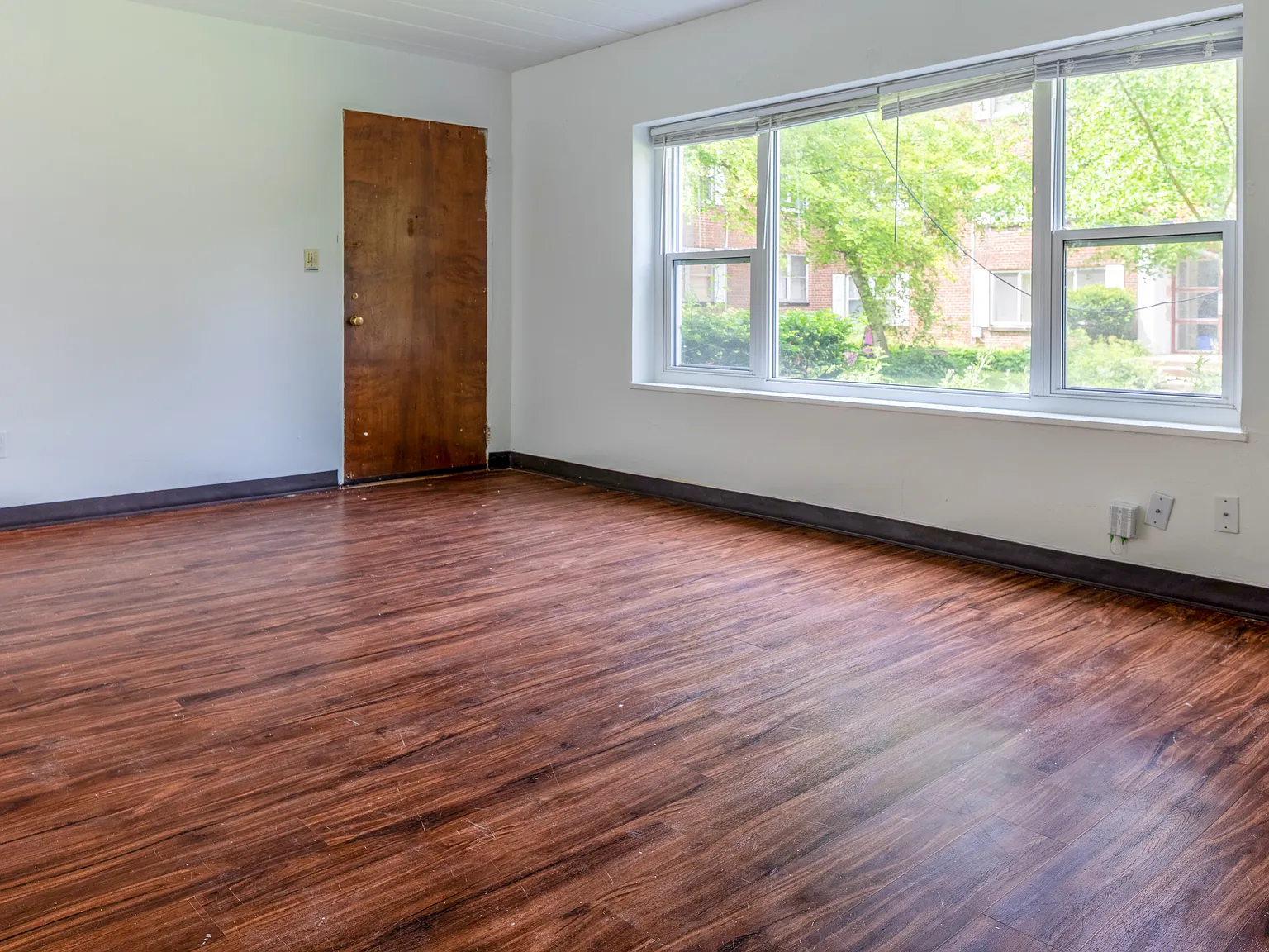 1 bed, 852 sqft, $1,550 — Photo 4