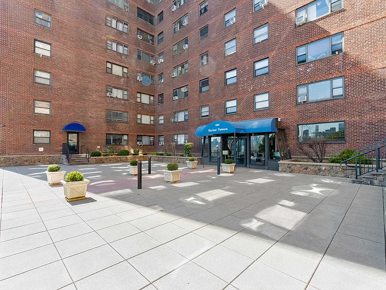 6515 Boulevard East #2K — Photo 17