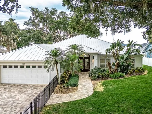 739 Swann Dr, Lakeland, FL 33809