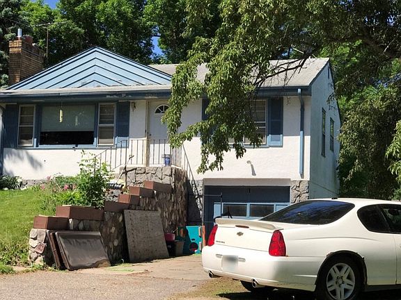 2nd image of 2851 Lakeview Ave